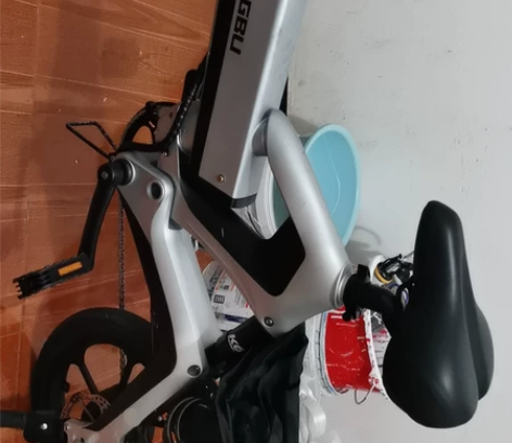 正步代驾电动车，刚买了几天，手续齐全，电子...