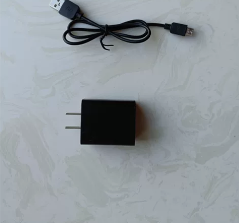 小米手机充电器和数据线，原装正品，输出为5...