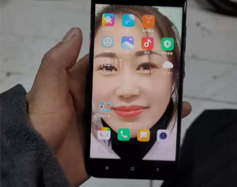 小米5x手机,功能全好,4+64g内存,成...