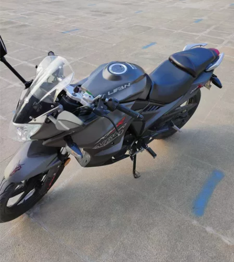 力帆kpr150国产最强150，声浪最好听...