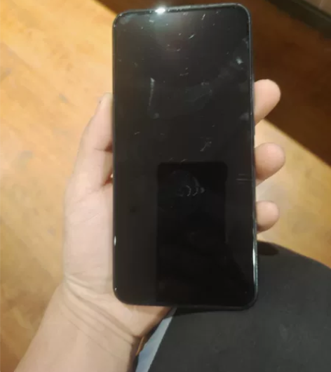 华为畅享10 plus    6g运行+1...