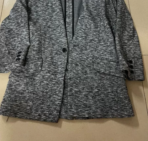 男士西装外套?衬衫175码不退不换 感兴趣...