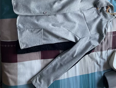 休闲西服外套 感兴趣的话点“我想要”和我私...