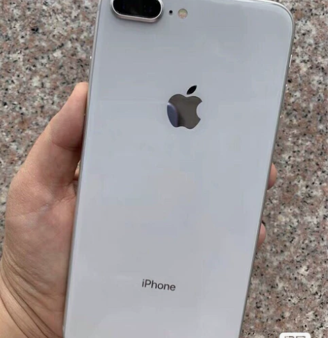iPhone8Plus  几乎全新 苹果8...