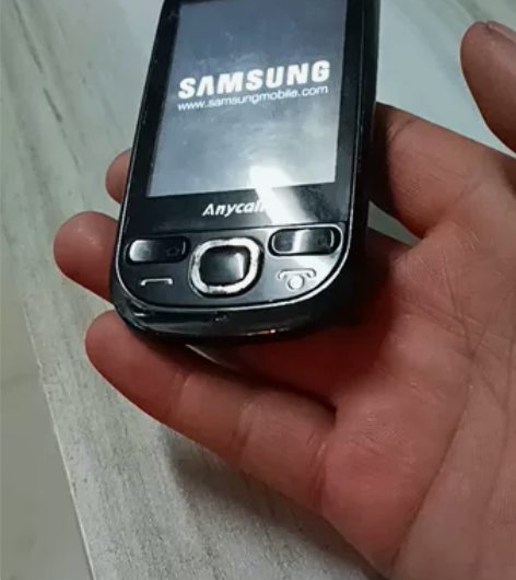 三星手机GT-15508,能开关机,品相如...