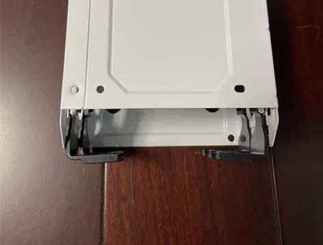 全新太阳神机箱白色硬盘架装机没用到转给有需...