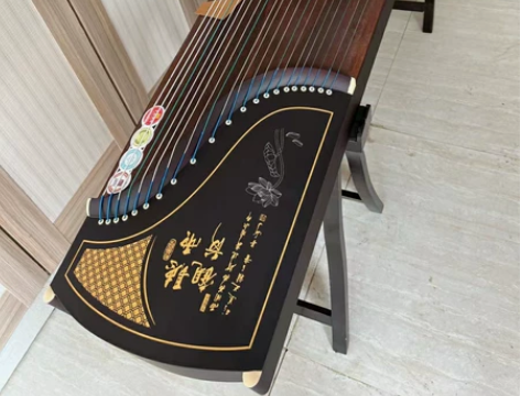 亏钱转让五千多买的163cm标准款古筝敦煌...