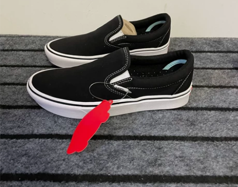 vans超轻一脚蹬 尺码37/42 全新正...