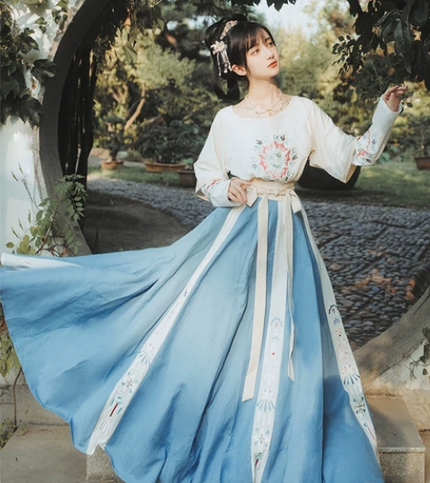 ［退坑］大刀出 艺缕坦领汉服   六米摆 ...