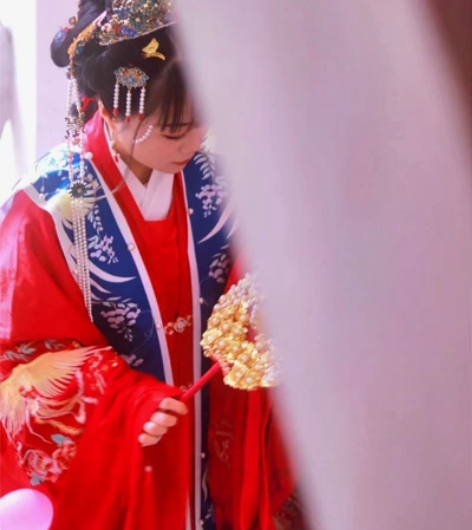 汉旭婚服 结婚的时候穿了一次就闲置了s码 ...