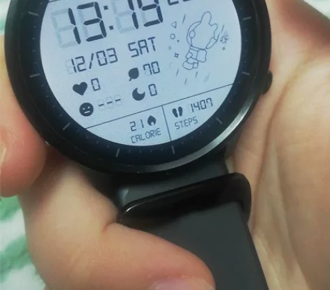 小米手表Color运动版，可换多种表盘，几...