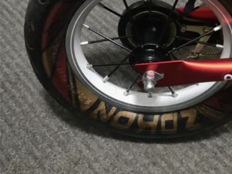 平衡车，儿童平衡车，12寸，9.99层新，...