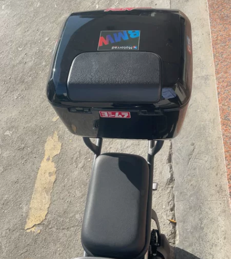 九号Mmax90，出自用后座和后备箱 感兴...