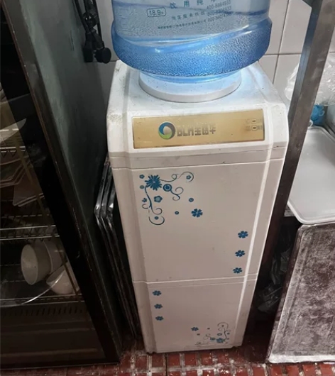 二手商用家用BLH宝路华冷热水饮水机。 仅...