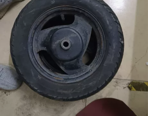 飞鹰RSZ100 前后轮毂 带胎 带后刹...