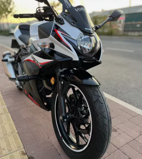 19年铃木GSX 250 长期出售大排量跑...