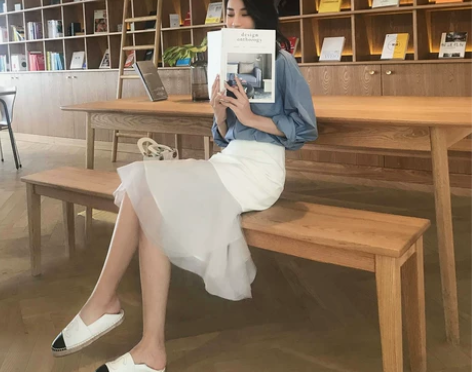 MC网红春装2019款一半性感一半仙包臀长...