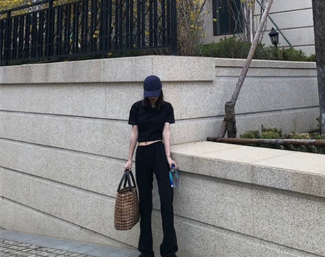 春夏新款黑色空调高腰显瘦阔腿裤女2022薄...