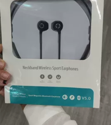 库存机 清货机 全新未拆封的挂脖子蓝牙运动...