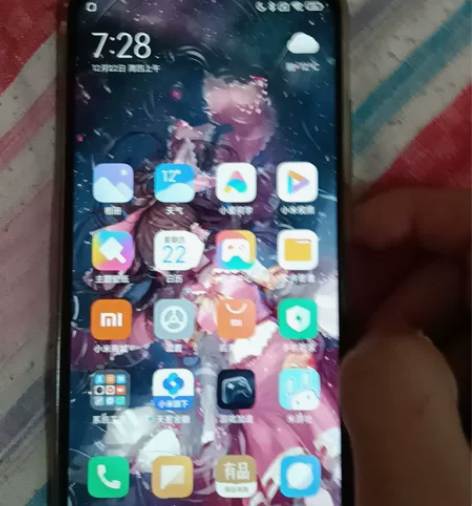 红米k20pro8 + 128 后盖微碎但...