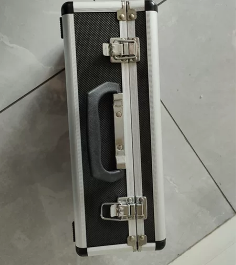 三个小手提盒闲置处理。长30cm，宽10c...