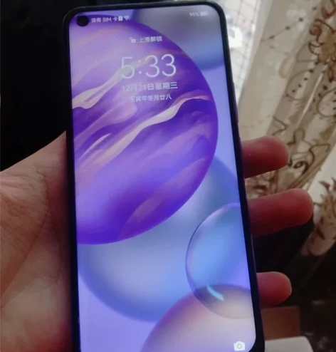 出荣耀30，8+256g的5g手机 麒麟9...