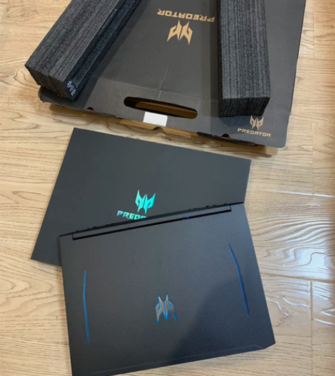 宏碁(Acer)掠夺者战斧300 15.6...