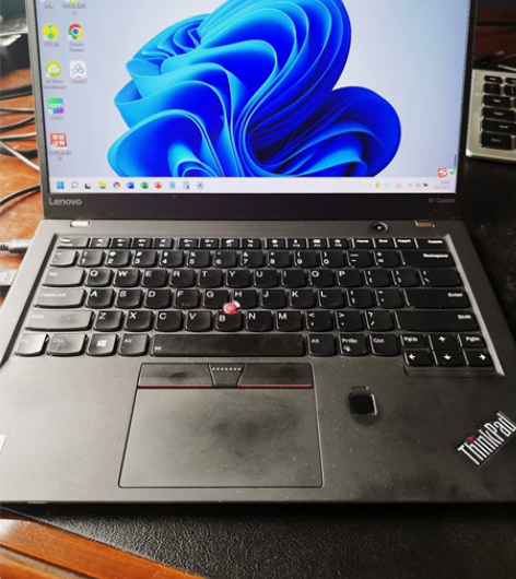 自用ThinkPad X1超极本,i5-6...
