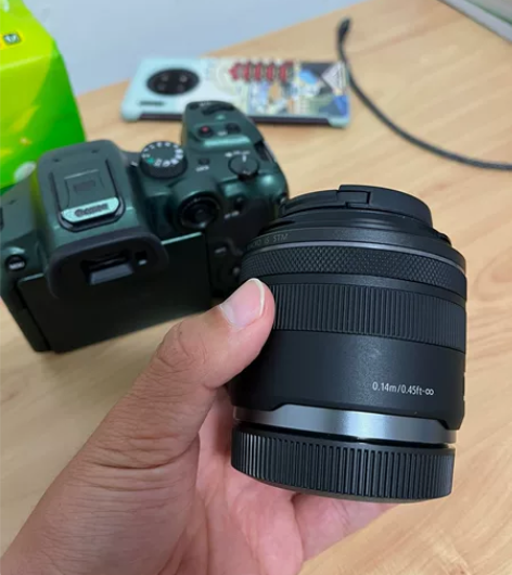 佳能佳能rf24 1.8镜头 微距 大光圈...