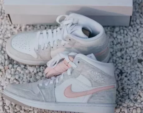 新款女款nike  码数：36-40 感兴...