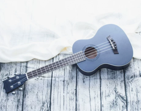 安德鲁尤克里里女入门初学者学生成人单板乌克...