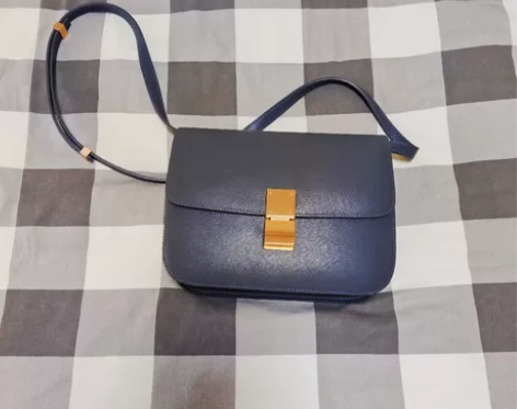 女士单肩斜挎包背包女款豆腐包复古小方包 宽...