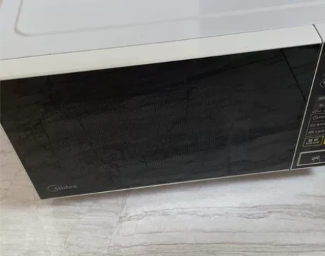 九成新美的微波炉 感兴趣的话点“我想要”和...