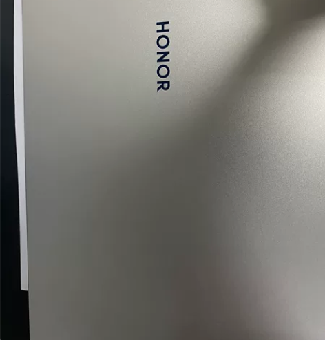 HONOR笔记本，不能开机，无电源线，看好...