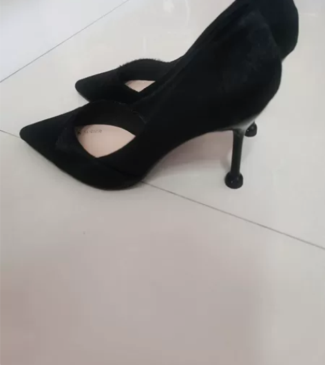 帮面材质：优质绒面  内里材质：优质pu ...