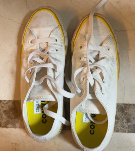 匡威 低帮 36码，内长22.5cm  去...