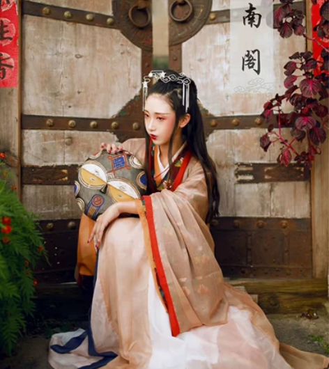 司南阁 奉常魏晋交领大袖襦汉服 非常好看的...