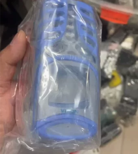 诺基亚5410壳.数量不多. 感兴趣的话点...