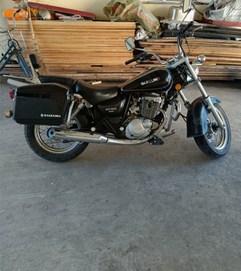 铃木150摩托车,新换的电瓶,一点问题没有...