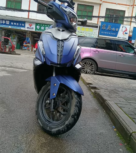 豪爵USR一125踏板摩托车，2021年3...