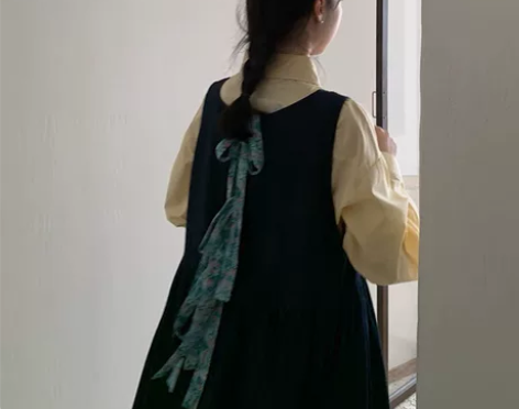 复古法式田园风碎花系带牛仔背心裙 仅试穿、...