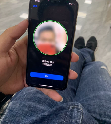 iphone x 。64G，无锁，面容好，...