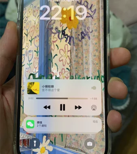 换了14pro 把11pro黑色256扩容...