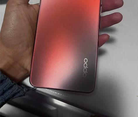 型号 oppo reno 4(5G） 8+...