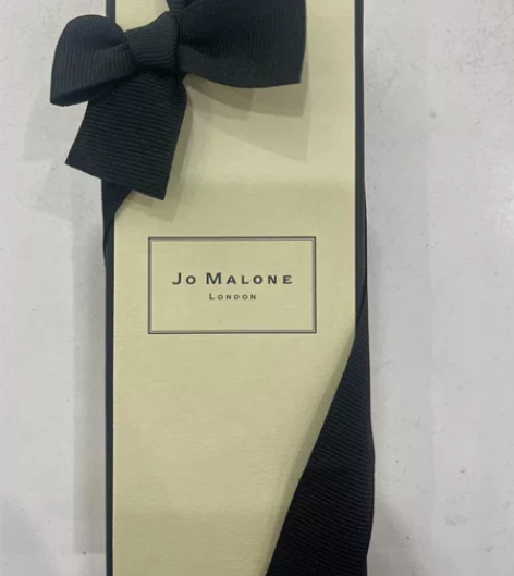 转祖玛珑英国梨与小苍兰香水,30ml,全新...