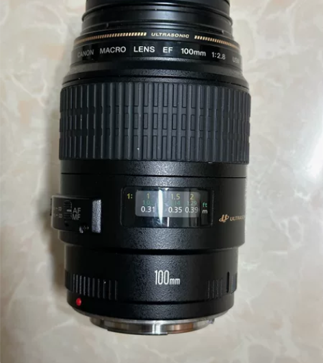 佳能金圈镜头100定焦！ 自购使用，闲置转...