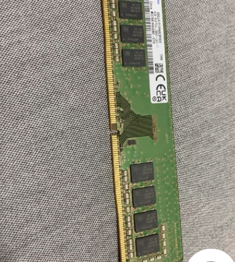 2个三星2666 8g 2内存 20年4月...