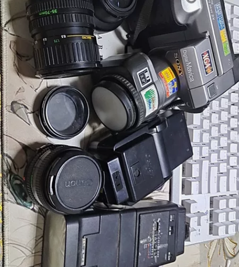 闲置单反，价格可议 感兴趣的话点“我想要”...