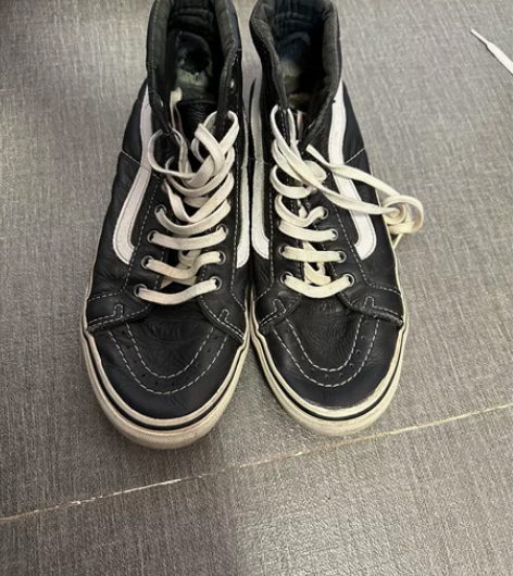 vans 感兴趣的话点“我想要”和我私聊吧～