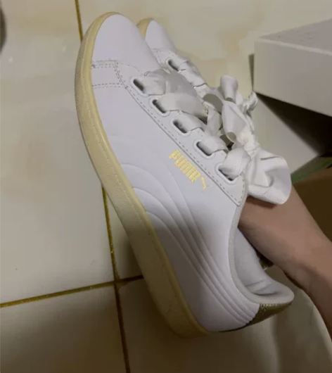 彪马蕾哈娜同款 奥莱买的 买大了穿过两次 ...